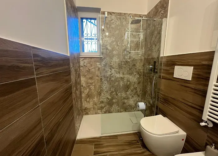 Gardenhouse Divenere * バーリ