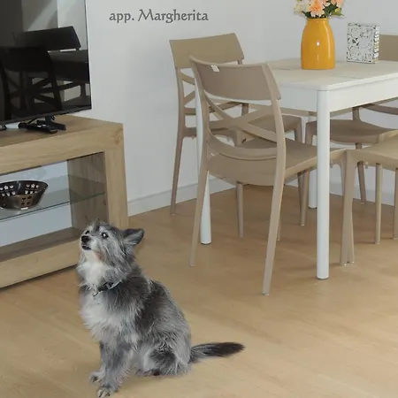 Gardenhouse Divenere شقة