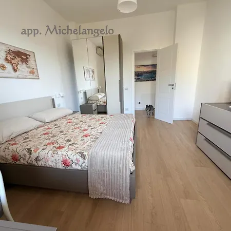شقة Gardenhouse Divenere