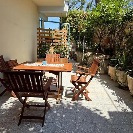 Gardenhouse Divenere باري