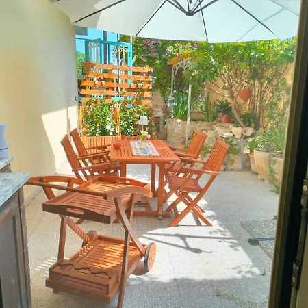 Gardenhouse Divenere شقة *